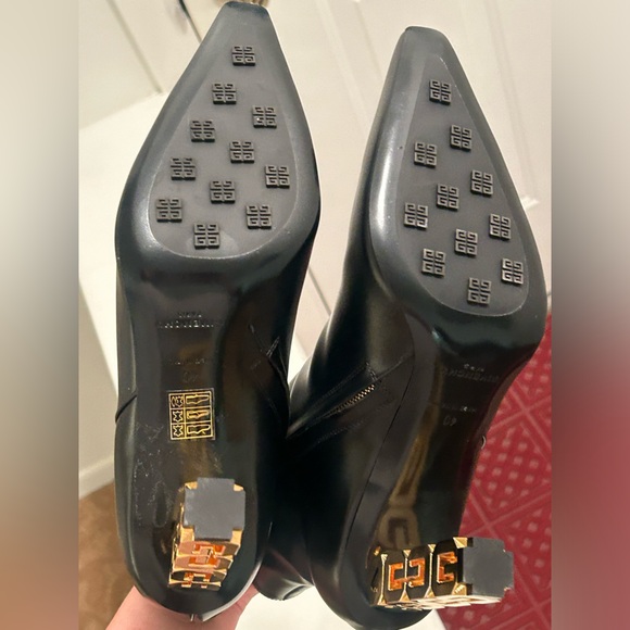 Givenchy Black and Gold G Cube Ankle Boots Size 40 - Picture 12 of 16